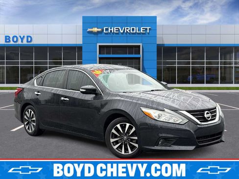 Used 2016 Nissan Altima 2.5 SL FWD image 1