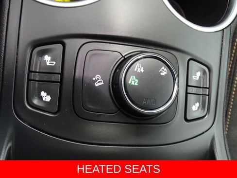 Certified 2019 GMC Terrain SLE w/ Driver Convenience Package AWD/4WD image 12