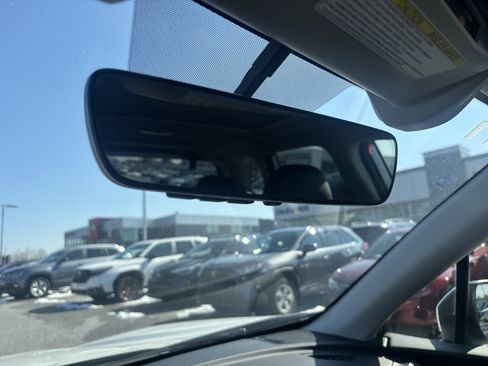 Used 2021 Subaru Forester Touring image 30