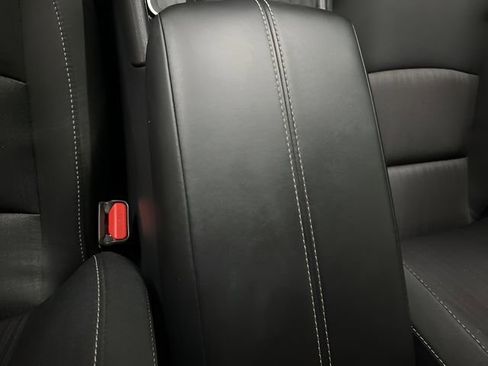 Used 2024 Nissan Altima 2.5 SV image 16