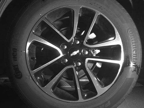 Used 2025 Chevrolet TrailBlazer LT FWD image 14