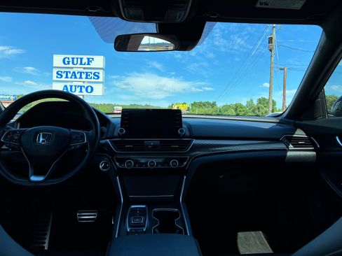 Used 2022 Honda Accord Sport image 21