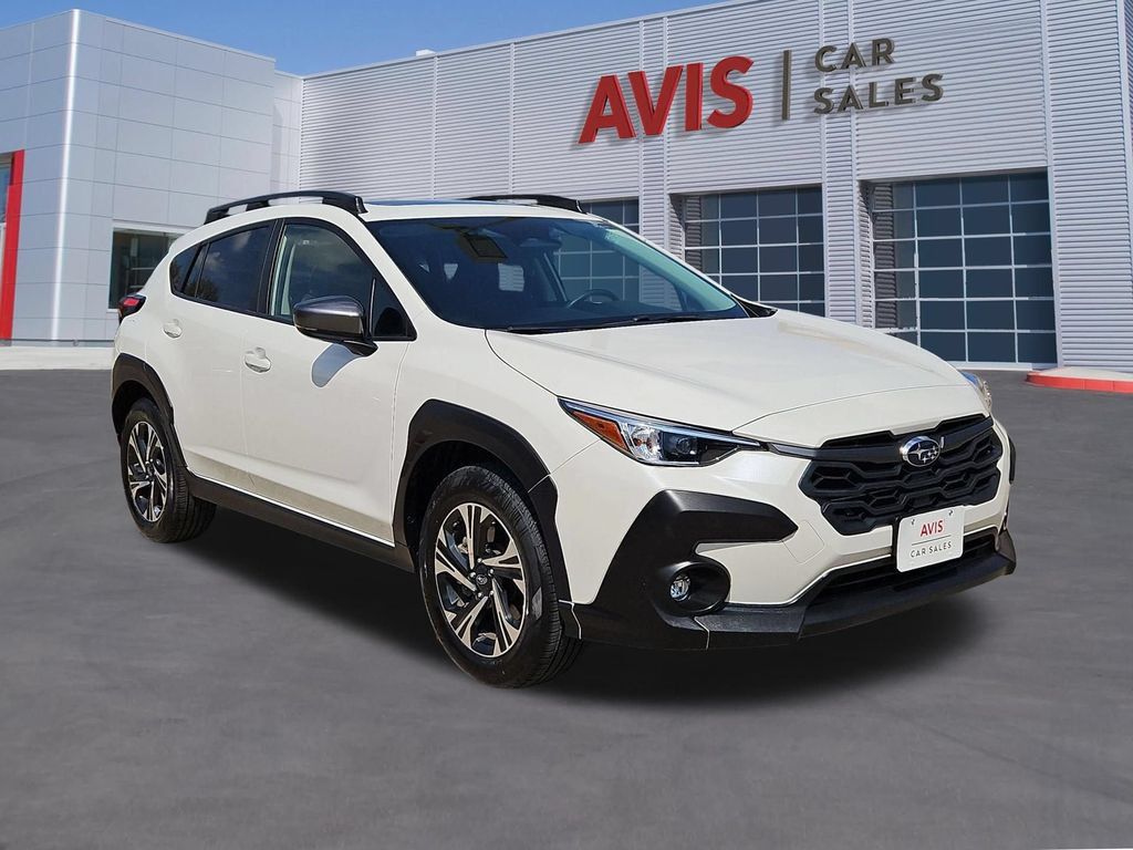 Used 2025 Subaru Crosstrek 2.5i Premium AWD/4WD image 3