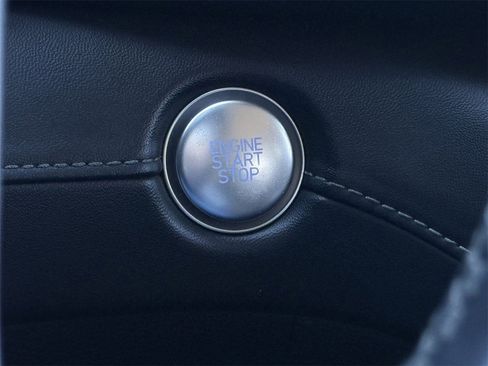 Used 2023 Hyundai Santa Fe SEL Premium image 23