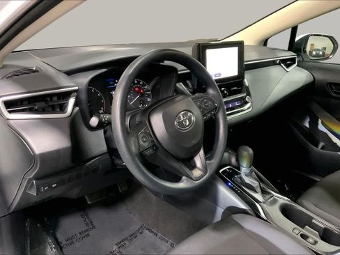 Used 2024 Toyota Corolla LE FWD image 18