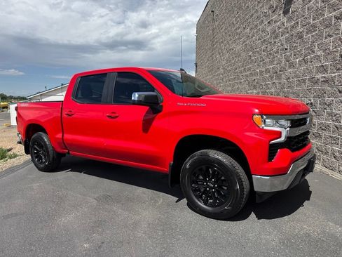 Used 2023 Chevrolet Silverado 1500 LT AWD/4WD image 1