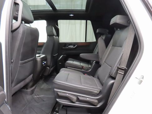 Used 2025 GMC Yukon Denali image 10