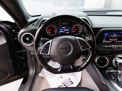 Used 2022 Chevrolet Camaro LT image 43