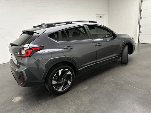 Used 2024 Subaru Crosstrek 2.5i Limited image 8