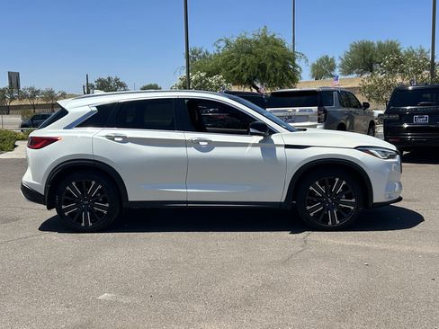 Used 2021 INFINITI QX50 Luxe w/ Appearance Package AWD/4WD image 6