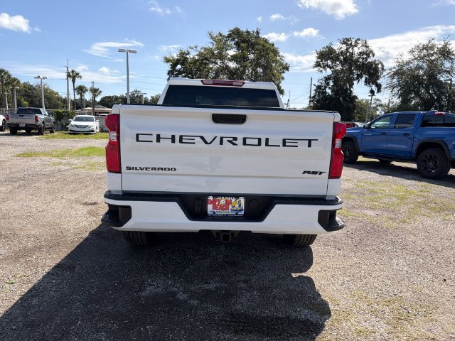 New 2026 Chevrolet Silverado 1500 RST w/ LPO, Dark Essentials Package RWD image 10