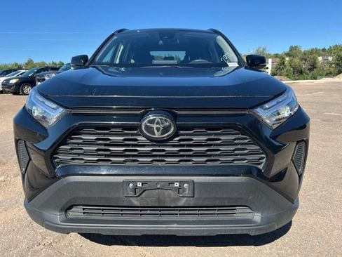 Used 2025 Toyota RAV4 XLE FWD image 8