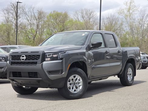 New 2026 Nissan Frontier S w/ Tow Package AWD/4WD image 2