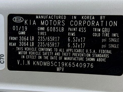 Used 2019 Kia Sedona LX image 31