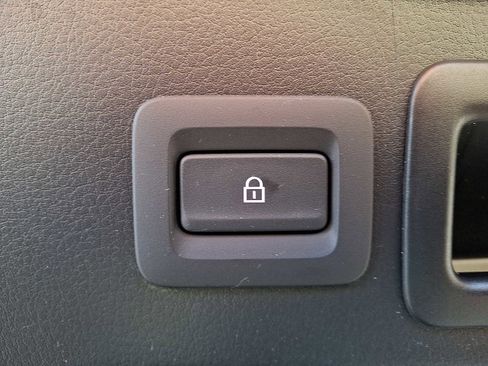 Used 2024 MAZDA CX-30 AWD 2.5 S w/ Preferred Package image 29