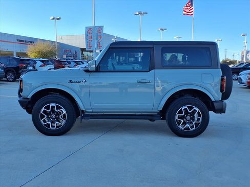 Used 2022 Ford Bronco Outer Banks image 8