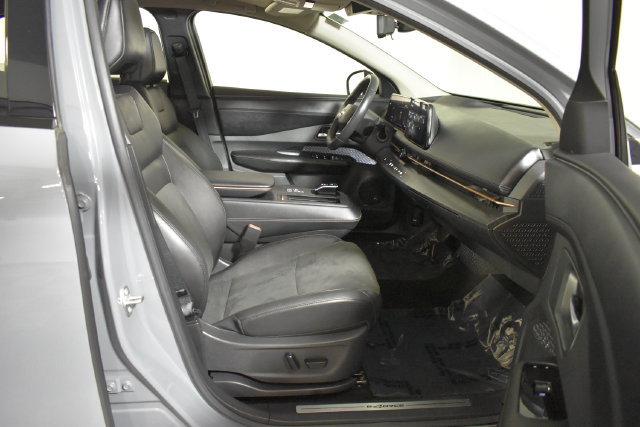 Certified 2024 Nissan Ariya AWD image 39
