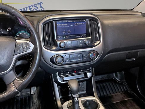 Used 2022 Chevrolet Colorado LT w/ Fleet Safety Package RWD image 11