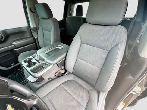 Used 2020 Chevrolet Silverado 1500 Custom w/ Custom Value Package RWD image 21