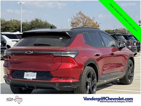 New 2026 Chevrolet Equinox EV RS w/ Convenience Package II FWD image 4