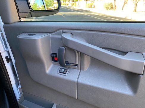 Used 2025 Chevrolet Express 2500 w/ Driver Convenience Package RWD image 37