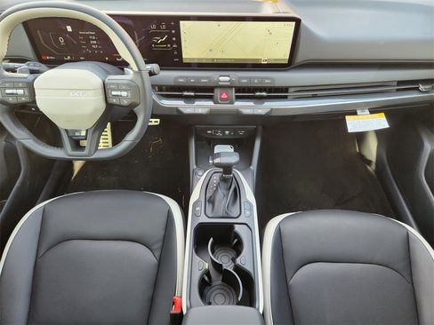 New 2025 Kia K4 GT-Line Turbo image 19