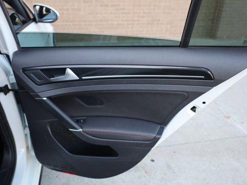 Used 2015 Volkswagen GTI SE w/ Lighting Package (SEL) image 20