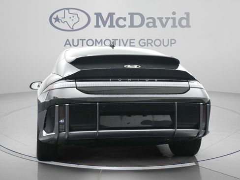Used 2024 Hyundai Ioniq 6 SE RWD image 29