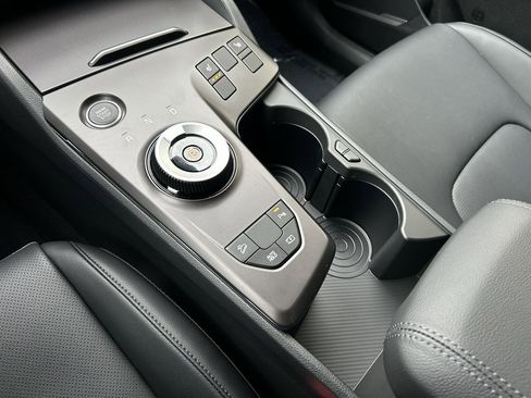 New 2026 Kia Sportage EX image 23