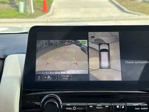 Used 2022 INFINITI QX80 Luxe w/ Cargo Package image 27