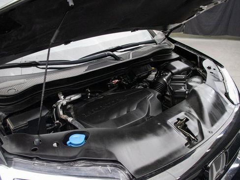 Used 2021 Honda Pilot Elite image 34