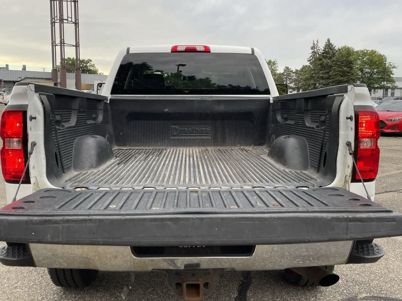 Used 2019 Chevrolet Silverado 2500 W/T AWD/4WD image 17