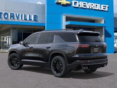 New 2026 Chevrolet Traverse LT w/ Midnight/Sport Edition FWD image 3