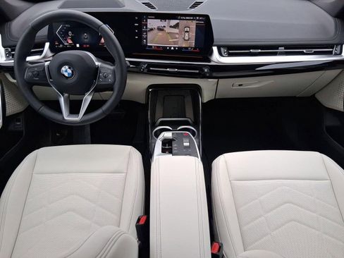 Used 2026 BMW X1 xDrive28i w/ Technology Package AWD/4WD image 13
