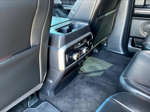 Used 2020 Ford Expedition XLT w/ Equipment Group 202A RWD image 22