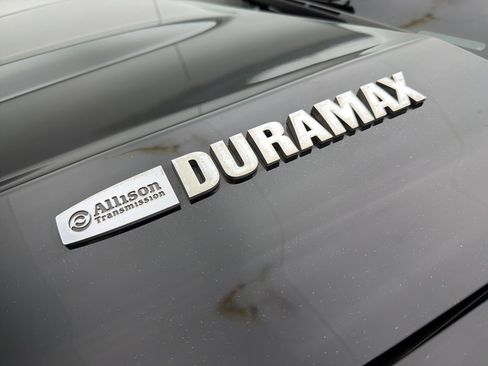 Used 2019 Chevrolet Silverado 3500 High Country w/ Duramax Plus Package image 62