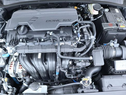New 2026 Hyundai Elantra SEL Sport Premium FWD image 6
