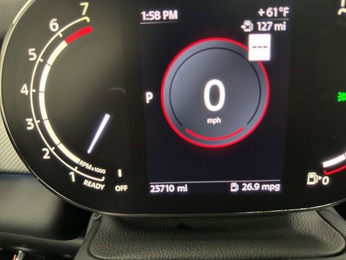 Used 2023 MINI Cooper 2-Door Hardtop image 15