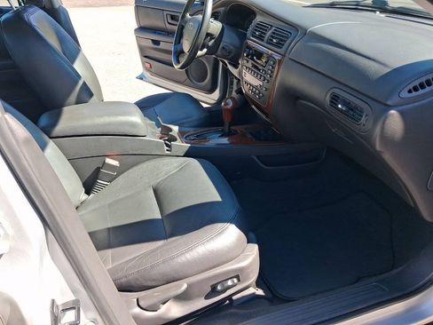 Used 2005 Ford Taurus SEL FWD image 21
