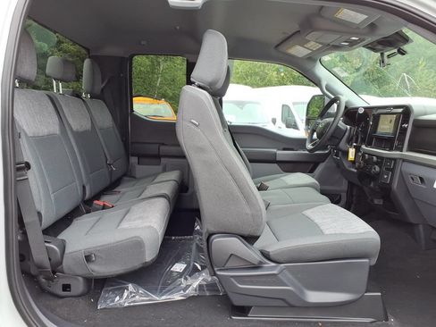 New 2026 Ford F350 XLT w/ FX4 Off-Road Package AWD/4WD image 16