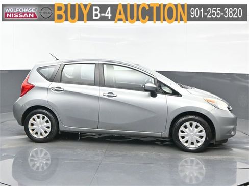 Used 2015 Nissan Versa Note SV image 7