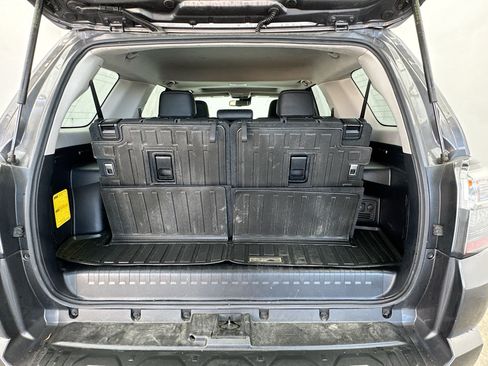 Used 2023 Toyota 4Runner SR5 Premium w/ Moonroof Package RWD image 18