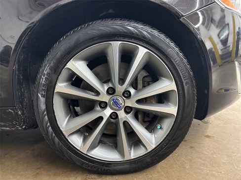 Used 2013 Volvo C70 T5 image 31