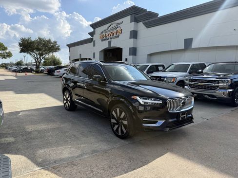 Used 2023 Volvo XC90 T8 Ultimate w/ Protection Package Premier AWD/4WD image 46