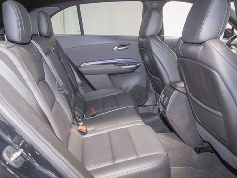 Used 2023 Cadillac XT4 Luxury w/ Cold Weather Package image 13