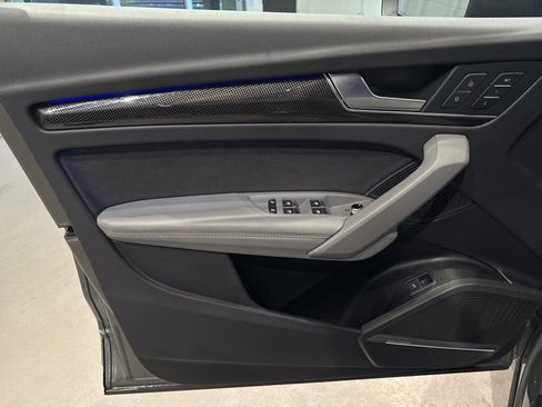 Used 2024 Audi SQ5 Prestige image 14