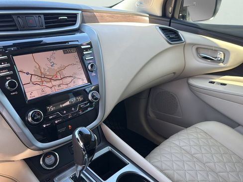 Used 2019 Nissan Murano Platinum w/ Cargo Package FWD image 19
