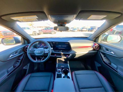 New 2026 Chevrolet Equinox RS w/ Convenience Package III image 31