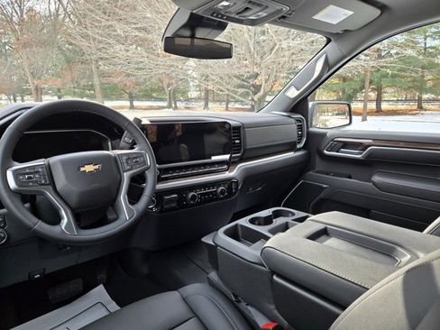 New 2026 Chevrolet Silverado 1500 LT image 13