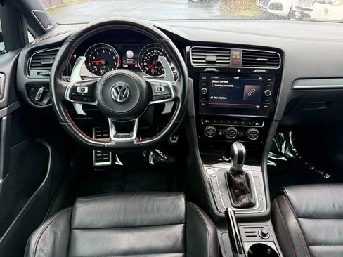 Used 2019 Volkswagen GTI Rabbit Edition image 15